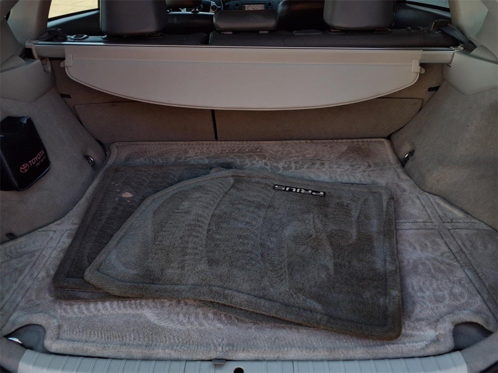 2010 Toyota Prius IV Solar Roof Package