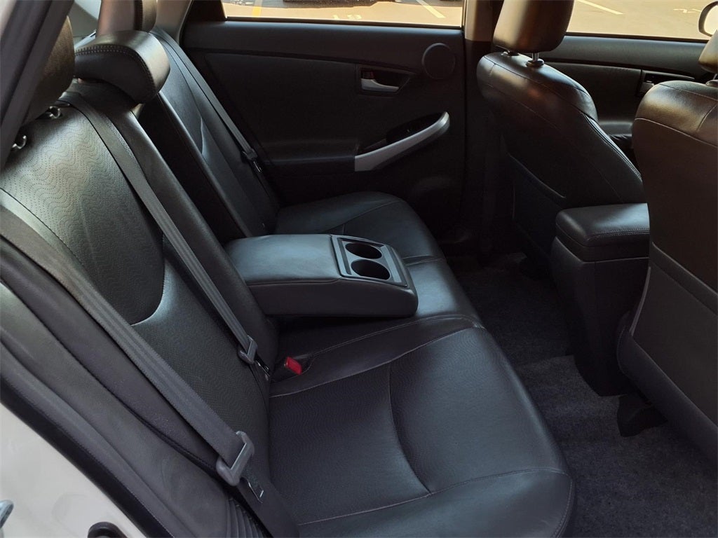 2010 Toyota Prius IV Solar Roof Package