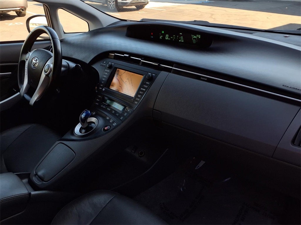 2010 Toyota Prius IV Solar Roof Package