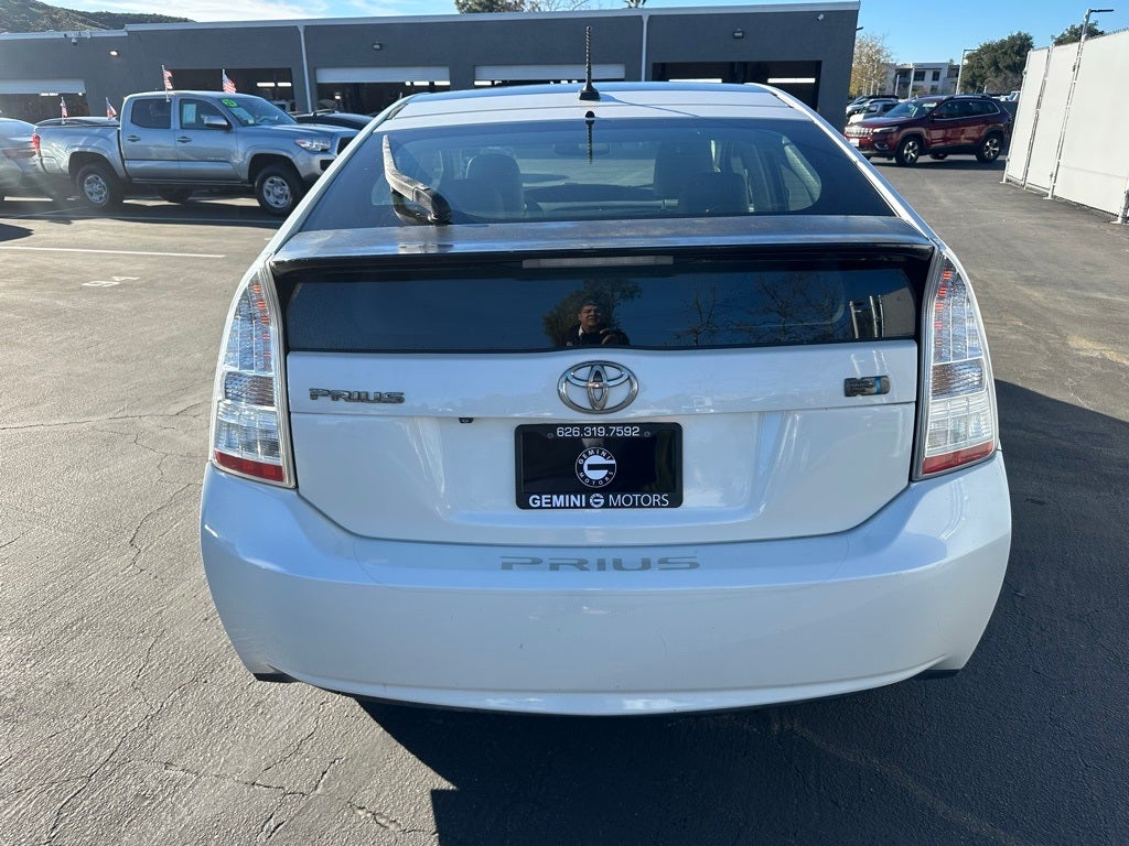 2010 Toyota Prius IV Solar Roof Package