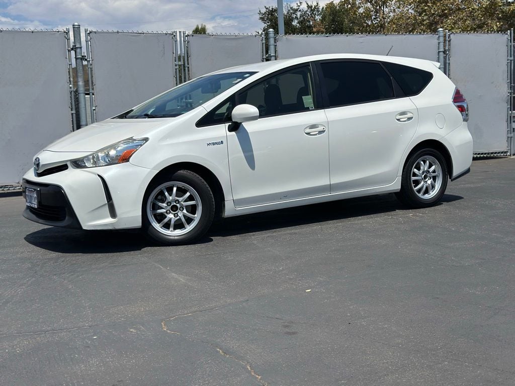 2017 Toyota Prius v