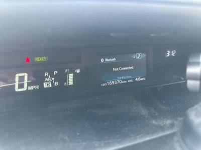 2016 Toyota Prius v Three