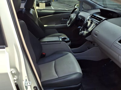 2017 Toyota Prius v Four