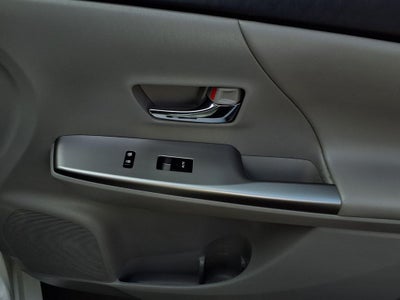 2017 Toyota Prius v Four