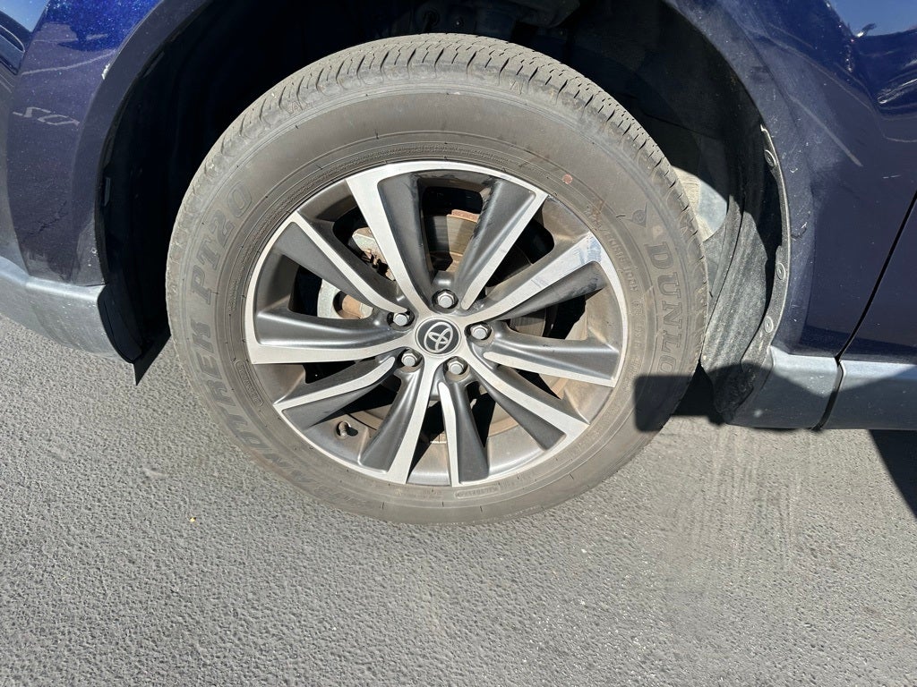 2021 Toyota Venza LE