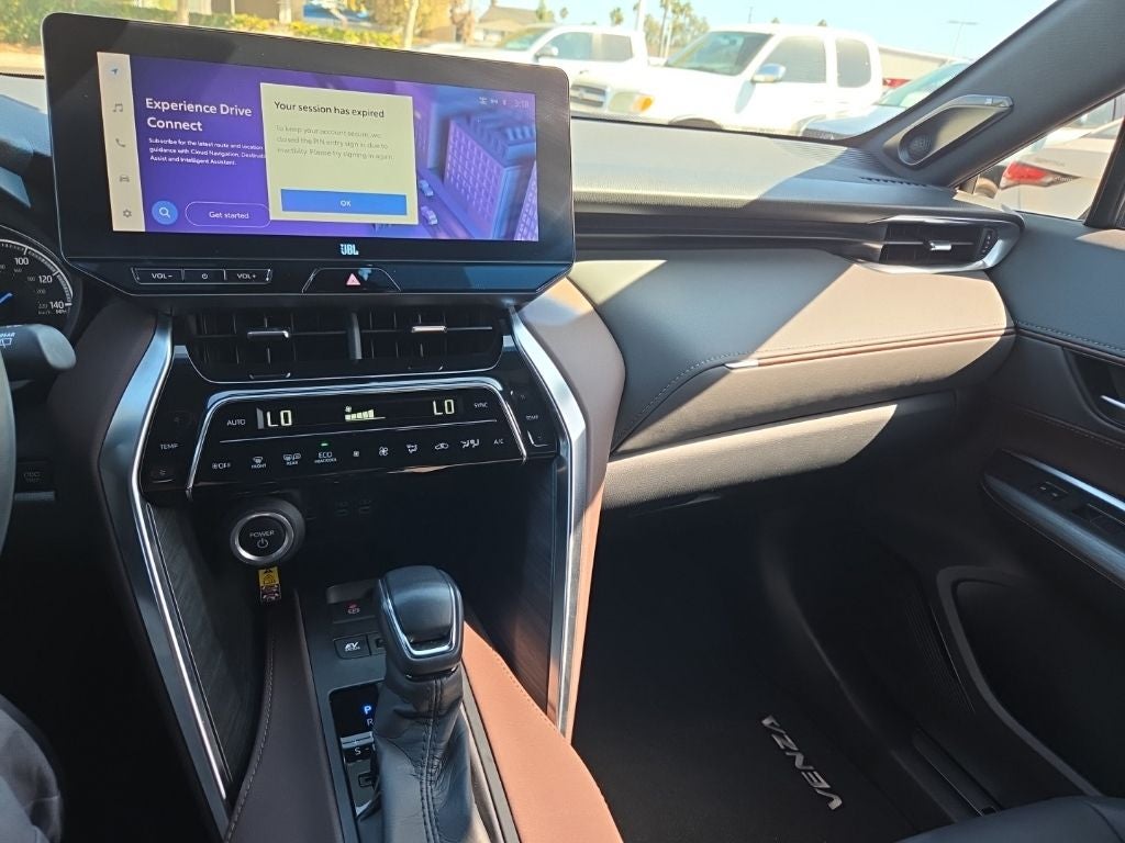 2023 Toyota Venza XLE