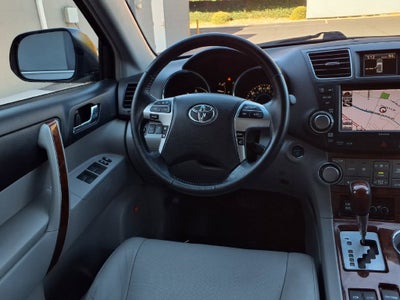 2011 Toyota Highlander Hybrid Limited