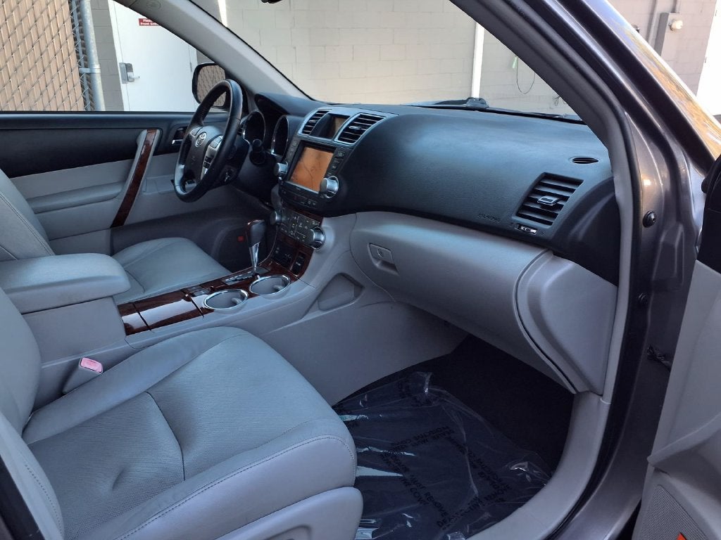 2011 Toyota Highlander Hybrid Limited