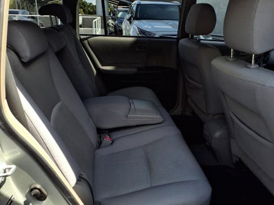 2005 Toyota Highlander Base
