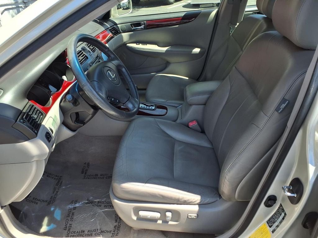 2004 Lexus ES 330