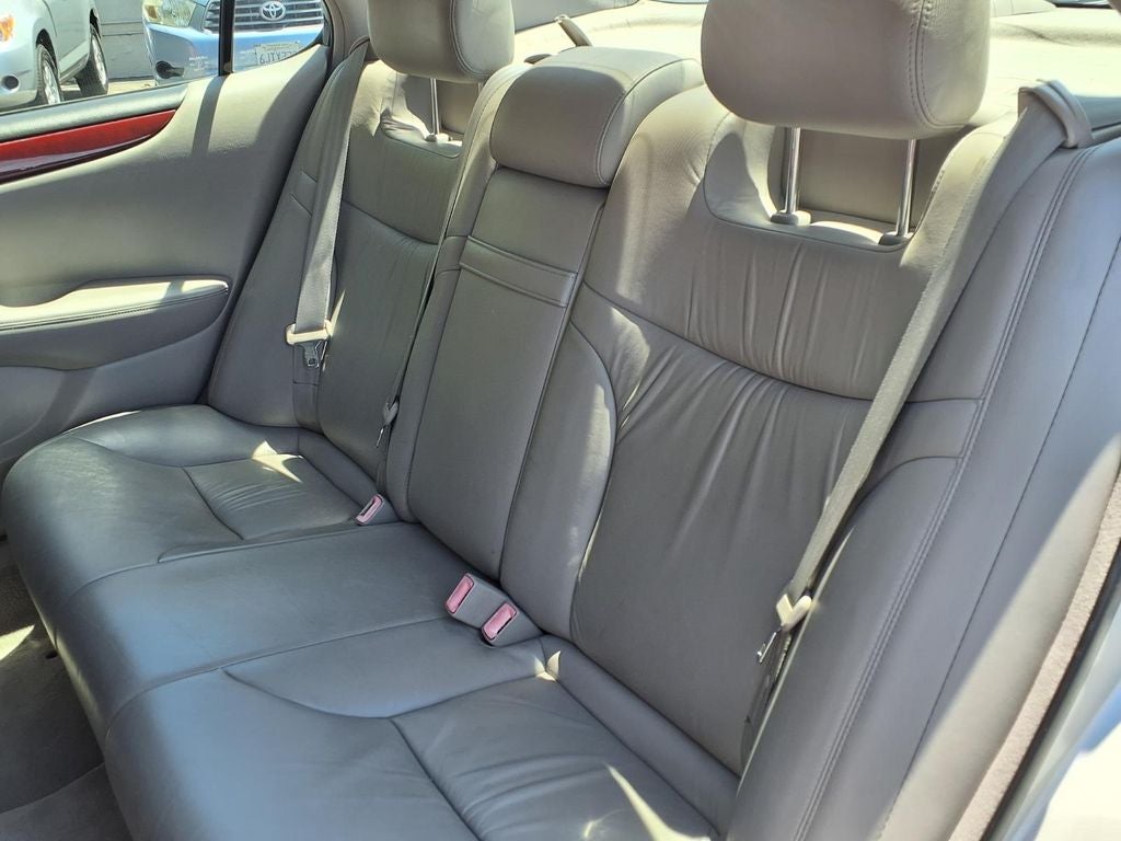 2004 Lexus ES 330
