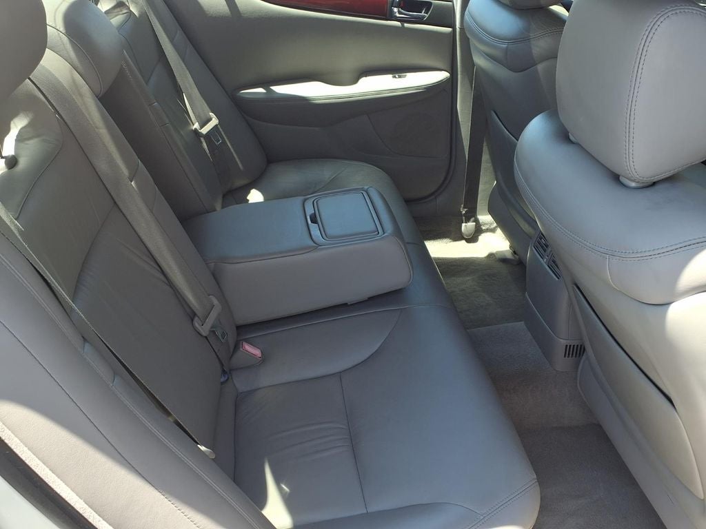 2004 Lexus ES 330