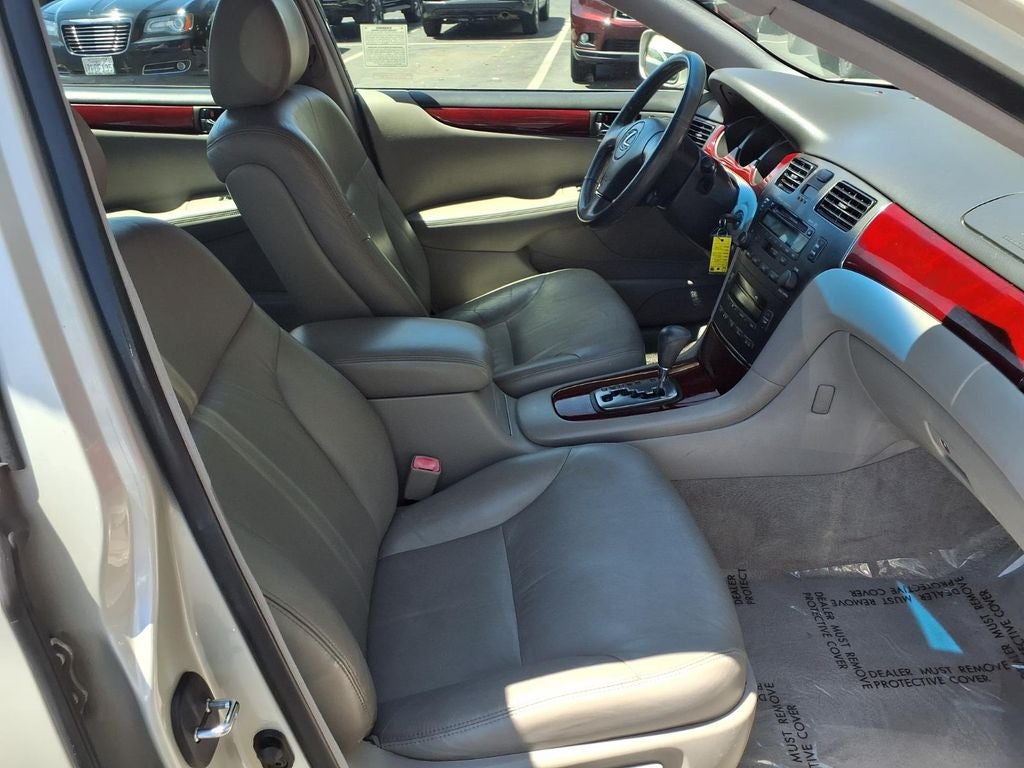 2004 Lexus ES 330