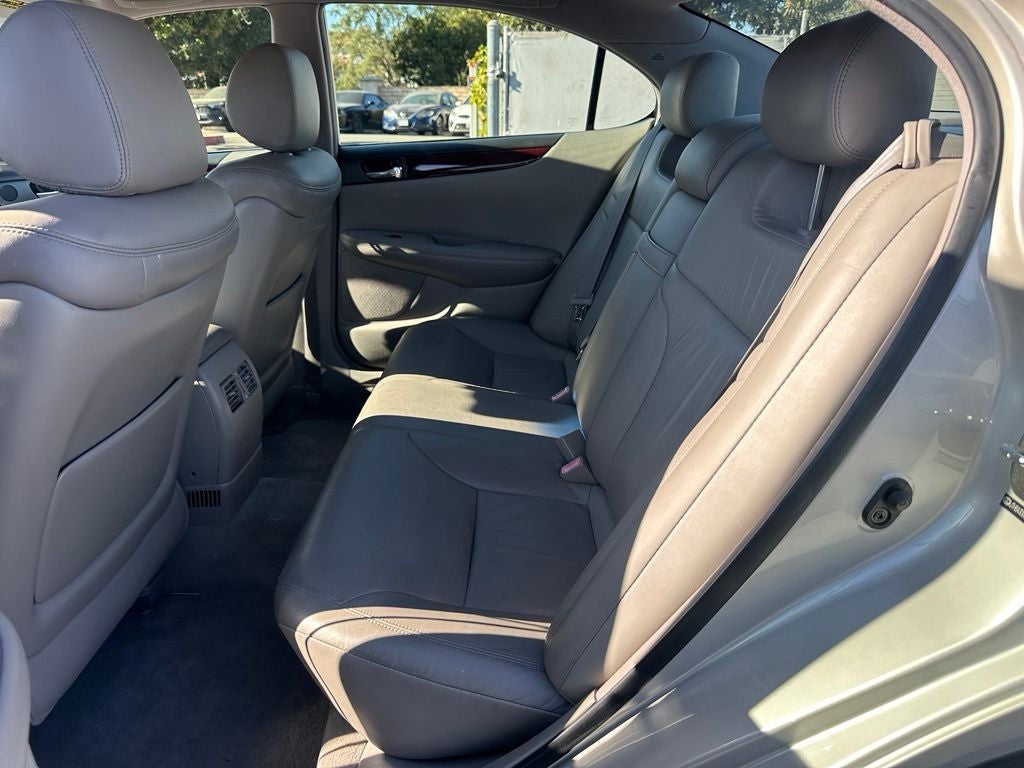 2004 Lexus ES 330