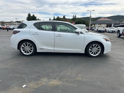 2013 Lexus CT 200h