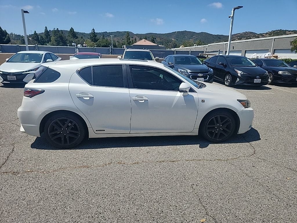 2017 Lexus CT 200h