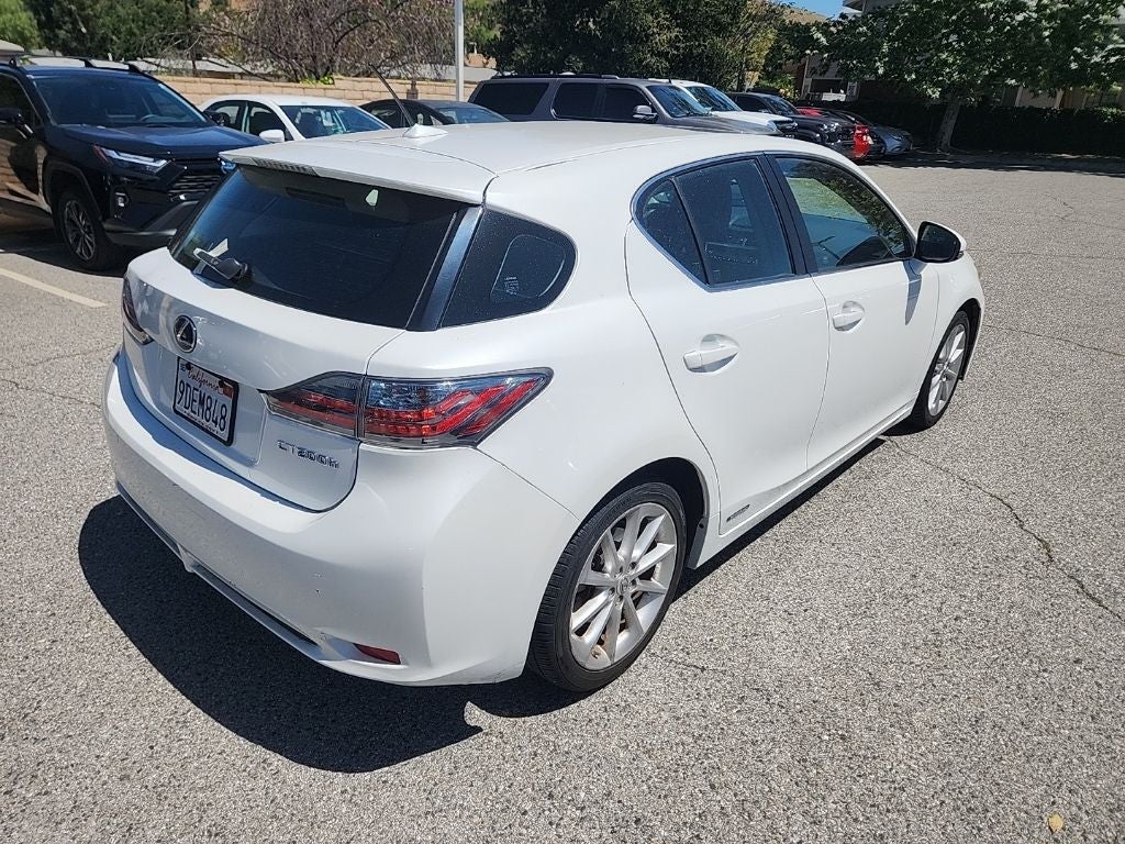 2011 Lexus CT 200h
