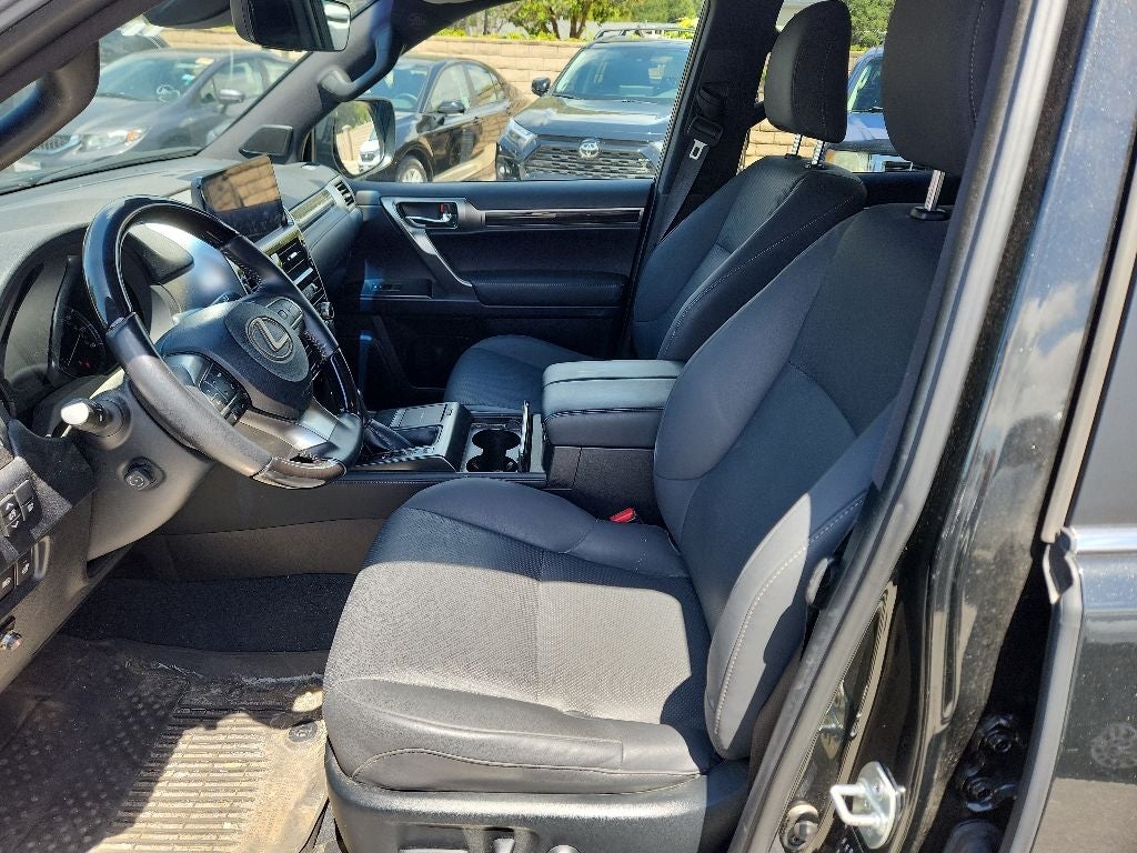 2023 Lexus GX 460