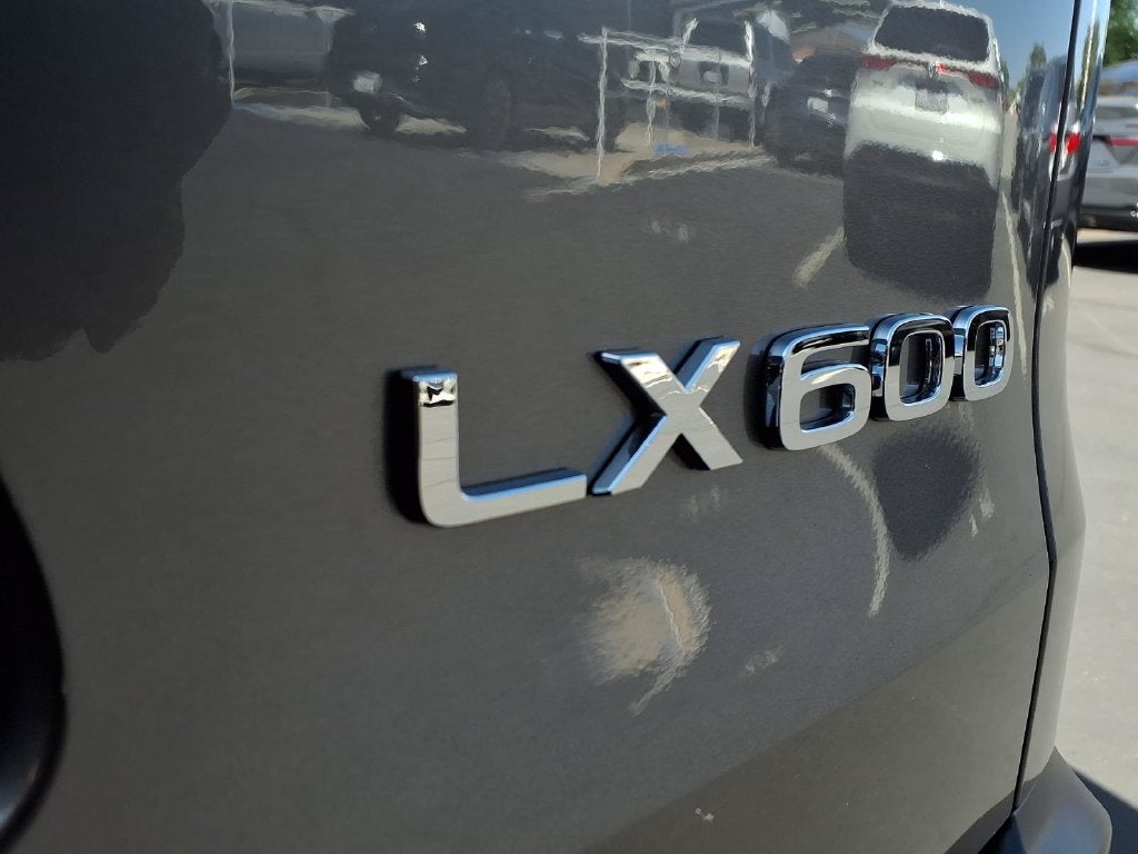 2026 Lexus LX 600 Luxury