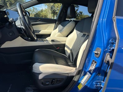 2024 Lexus NX 450h+ Luxury