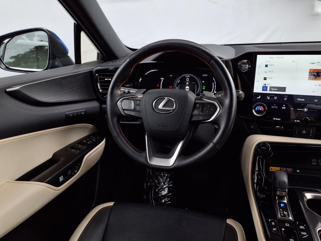 2024 Lexus NX 450h+ Luxury