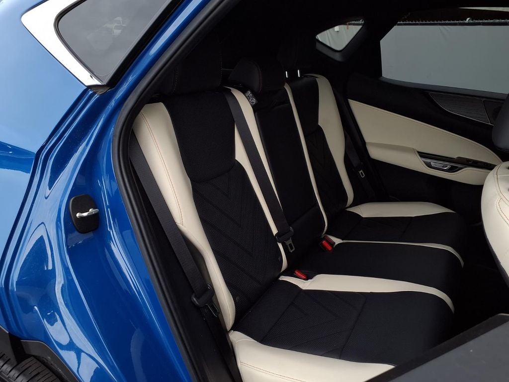 2024 Lexus NX 450h+ Luxury