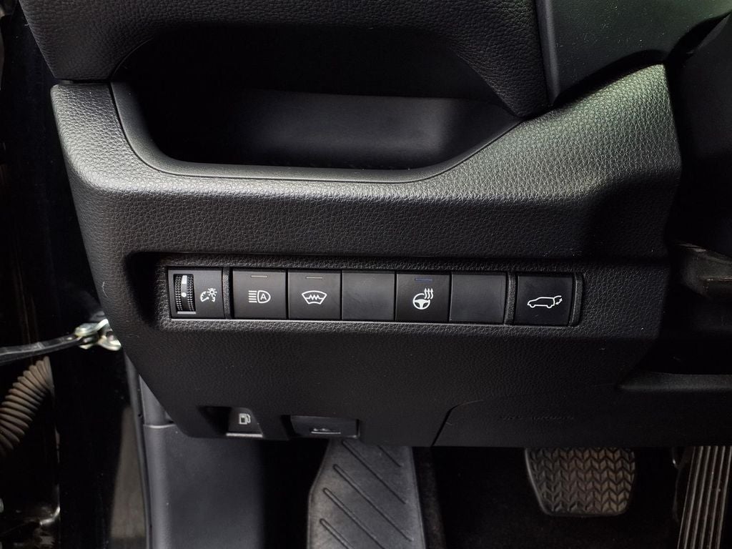 2024 Toyota RAV4 Hybrid SE