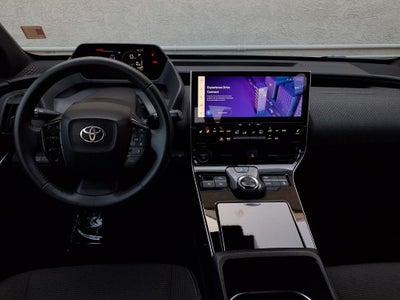 2025 Toyota bZ4X XLE
