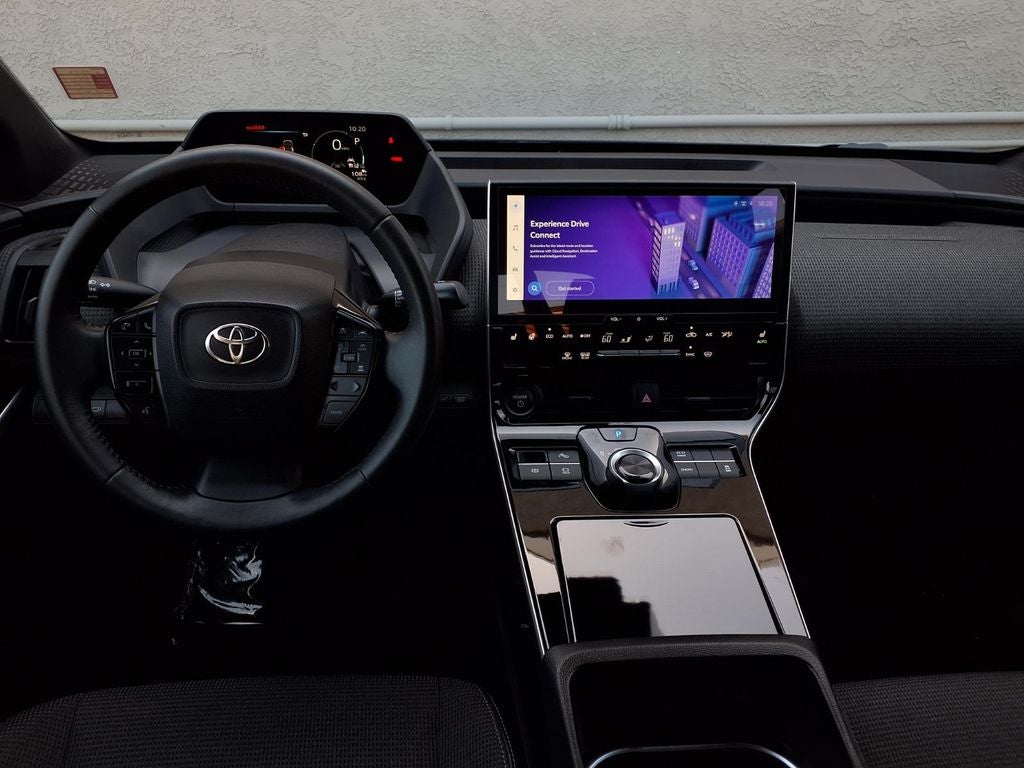 2025 Toyota bZ4X XLE