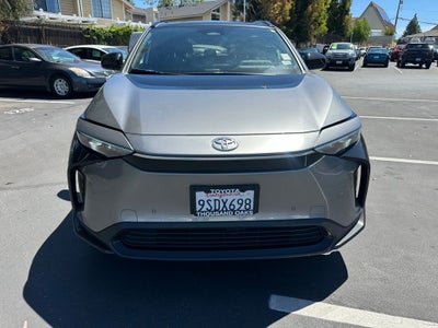 2025 Toyota bZ4X XLE