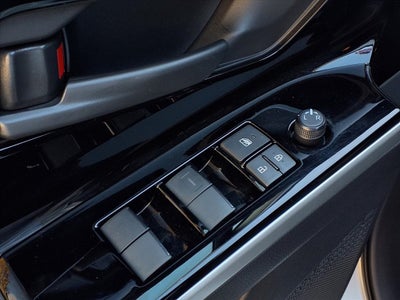 2025 Toyota bZ4X XLE