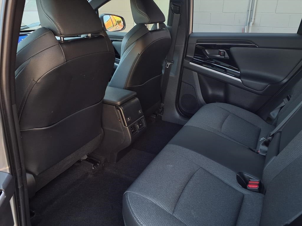 2025 Toyota bZ4X XLE