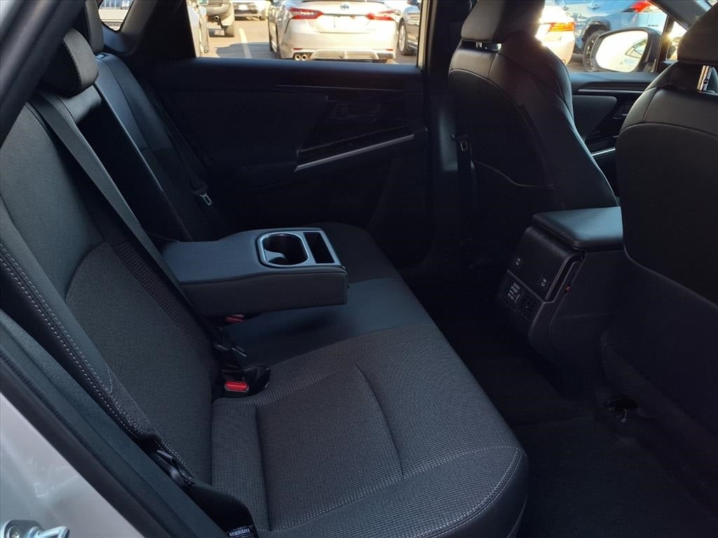 2025 Toyota bZ4X XLE