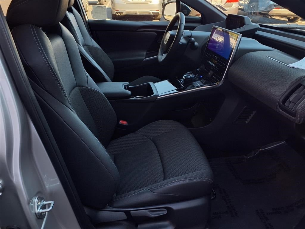 2025 Toyota bZ4X XLE