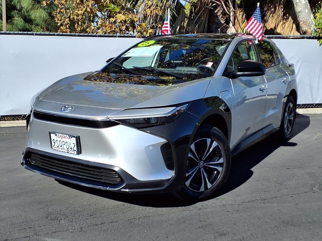 2025 Toyota bZ4X XLE
