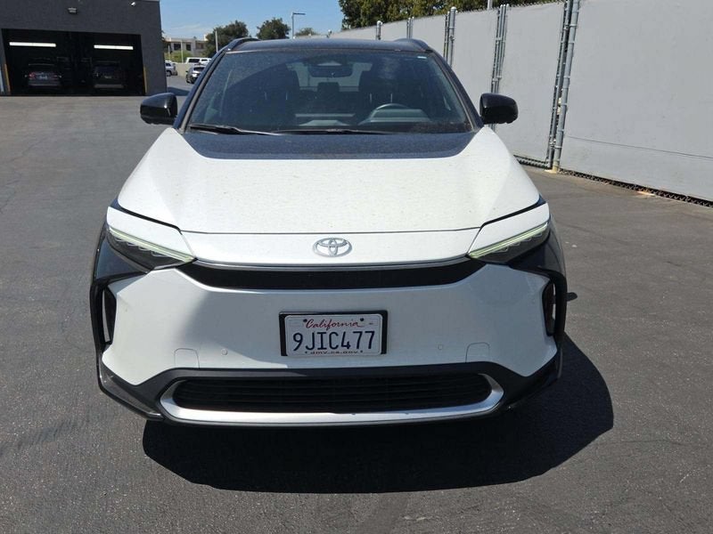 2023 Toyota bZ4X Limited