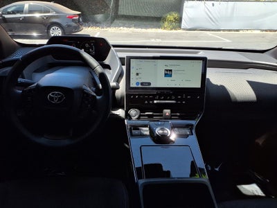 2025 Toyota bZ4X XLE