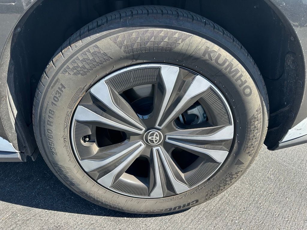 2025 Toyota bZ4X XLE