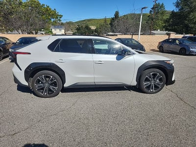 2023 Toyota bZ4X Base