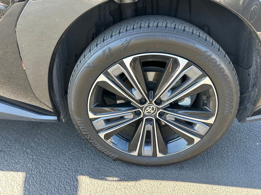2023 Toyota bZ4X Limited