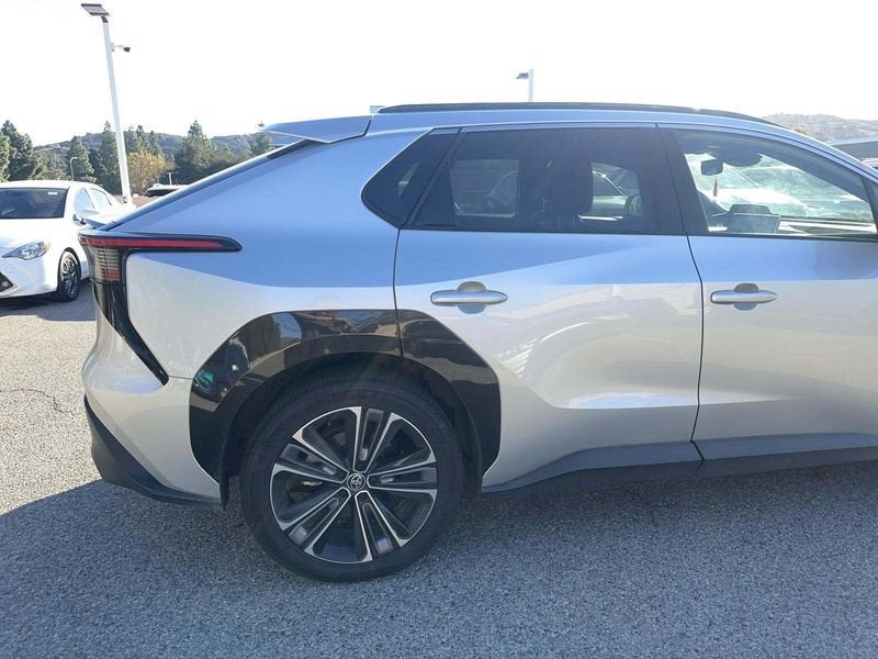 2023 Toyota bZ4X Limited