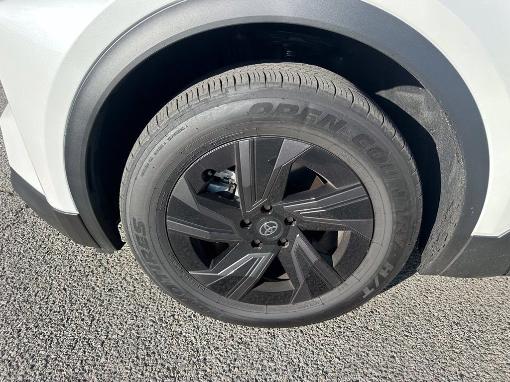 2026 Toyota C-HR SE