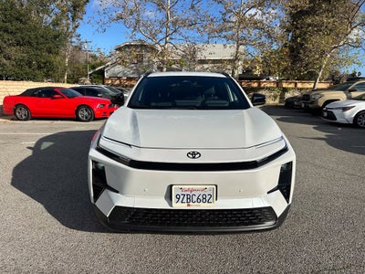 2026 Toyota C-HR SE