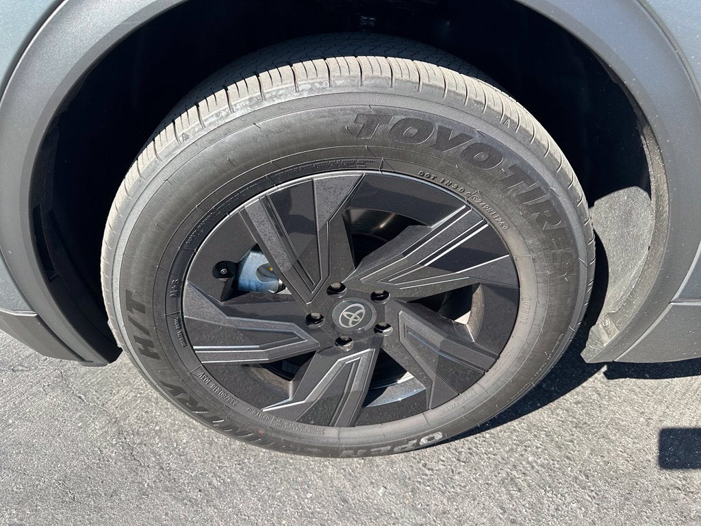 2026 Toyota C-HR SE