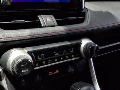 2024 Toyota RAV4 Prime SE