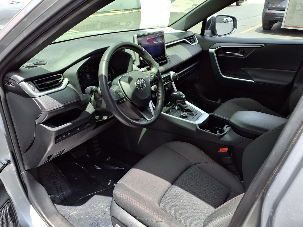 2024 Toyota RAV4 Prime SE