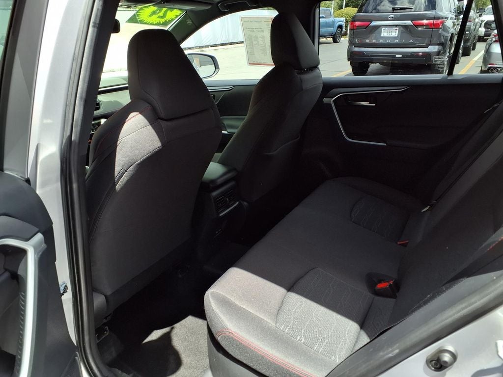 2024 Toyota RAV4 Prime SE