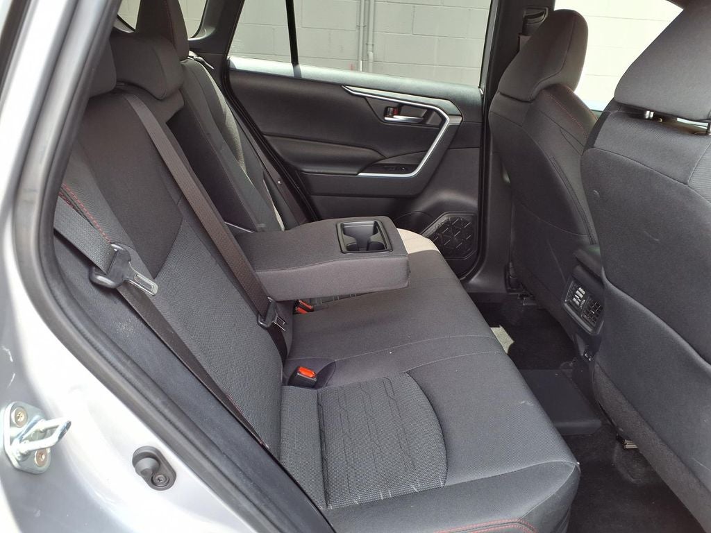 2024 Toyota RAV4 Prime SE