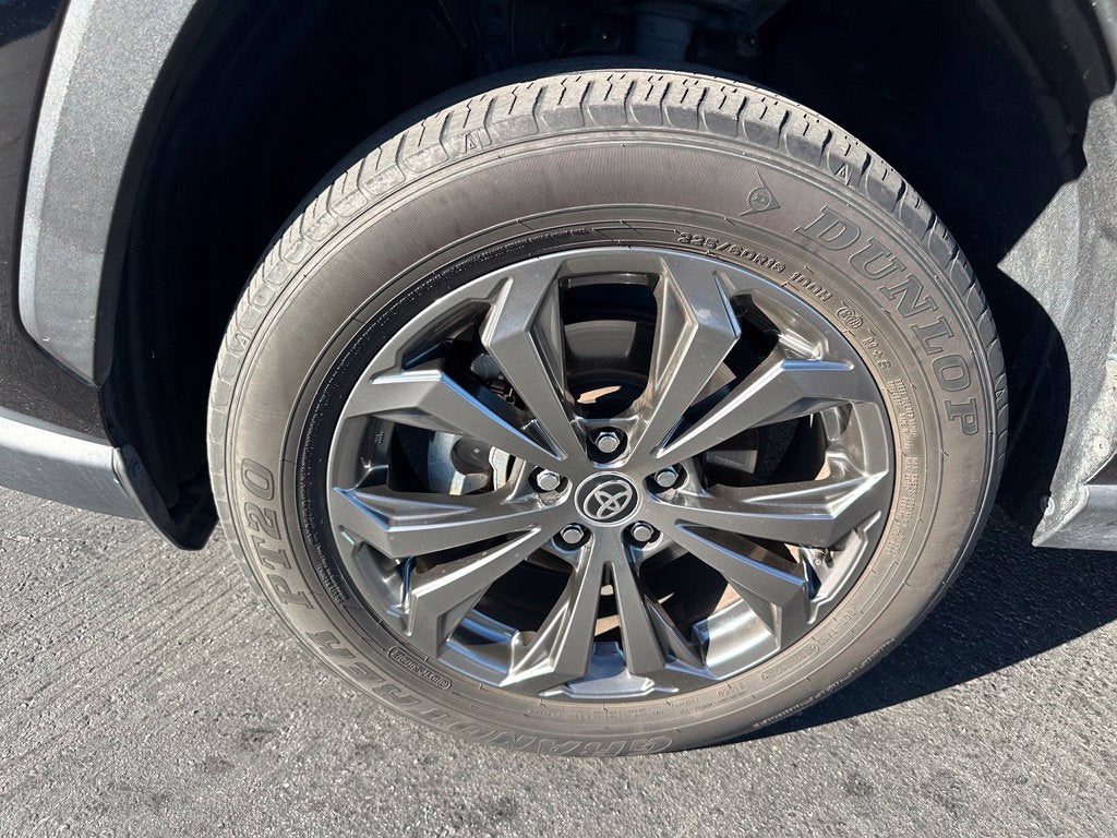 2024 Toyota RAV4 Hybrid XLE Premium
