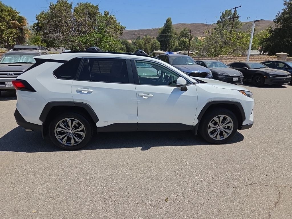 2023 Toyota RAV4 Hybrid XLE Premium